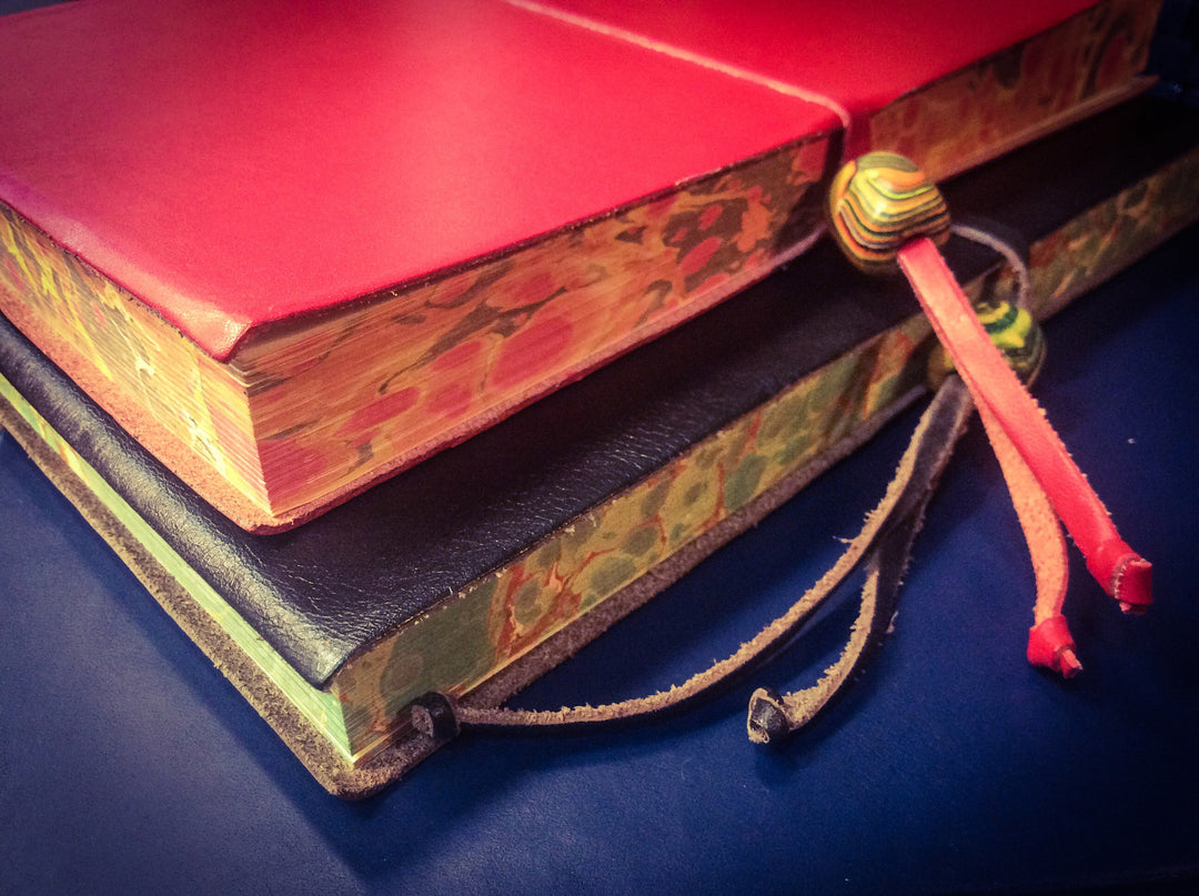 The making of an Italian leather bound journal