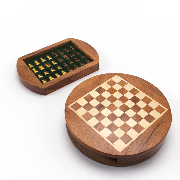 Small Round Wooden Chess Board