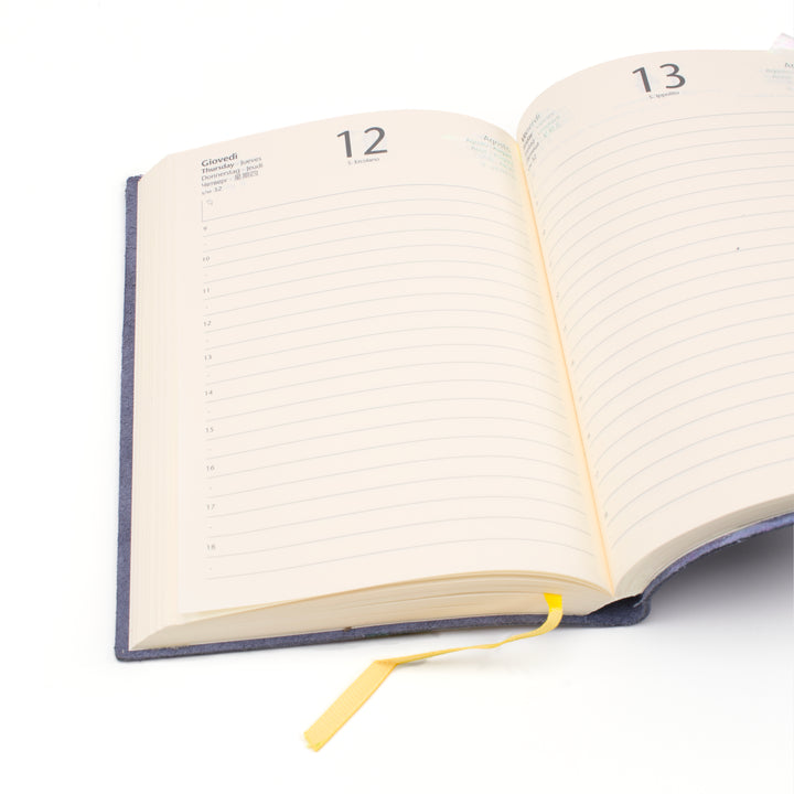 2027 Scriptum Desk Diary